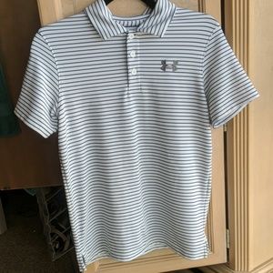 3 Under Armour shirts (3) different styles